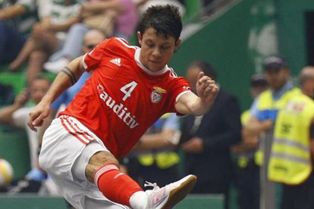 «Vamos fazer tudo para ganhar na quarta-feira e levar a decisão para o quinto jogo»