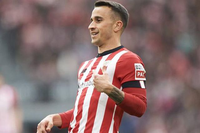 Berenguer assina golaço contra Carvalhal (vídeo)