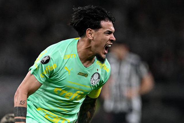 Luís Castro quer ‘roubar’ capitão a Abel Ferreira