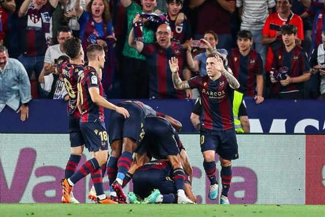 Levante na final do 'play-off' de subida