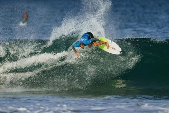 Challenger Series: Kikas e Bonvalot nas meias