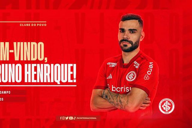 Oficial: Deixa a Arábia para voltar ao Brasil