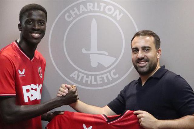 Panuche Camará: do Loures ao Charlton