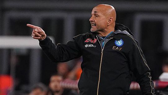 'Ultras' devolvem volante do Panda roubado a Spalletti (vídeo)