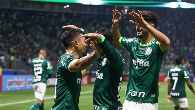 «Time da virada»: Palmeiras nos oitavos de final com reviravolta