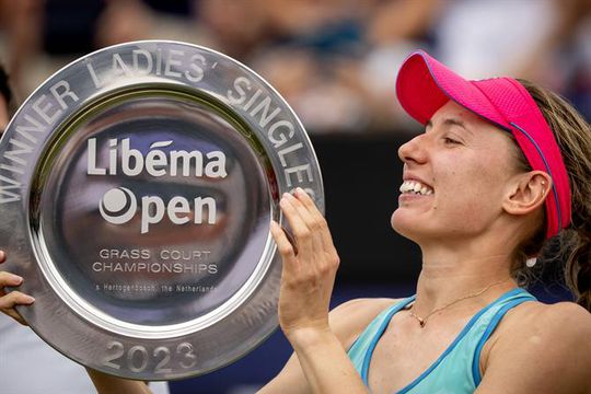 Alexandrova defende título no WTA de 's-Hertogenbosch