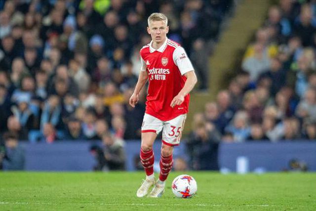 Zinchenko «em choque» após voltar à Ucrânia: «As crianças não mentem»