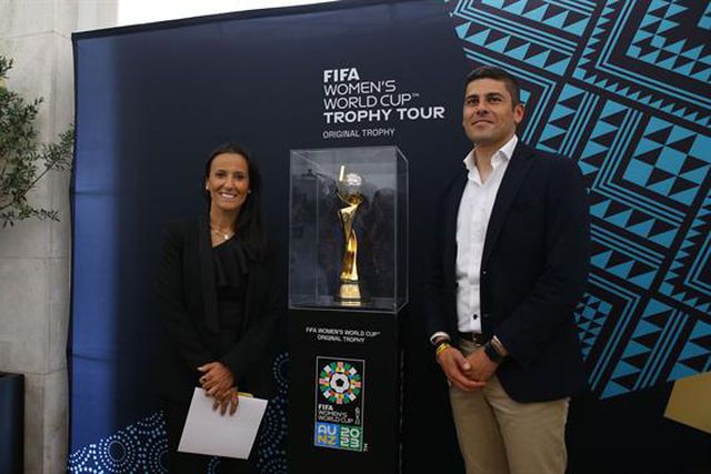 Taça do Mundial esteve no Jamor