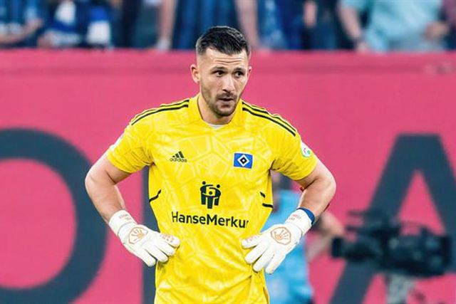 Guarda-redes do Hamburgo apontado a Alvalade