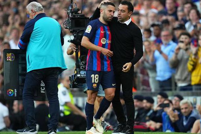 «Nem consegui dormir ao dizer a Piqué e Jordi Alba para se ‘afastarem’»