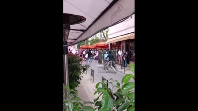 Confrontos entre adeptos de Roma e Sevilha antes da final