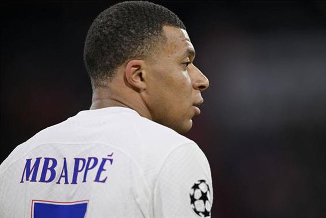 BOMBA! Mbappé afastado da digressão ao Japão!