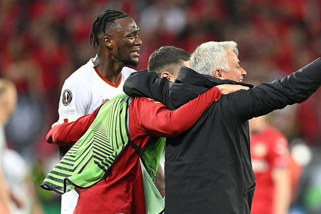 Roma usou 'autocarro' com o Leverkusen? Eis a estatística oficial