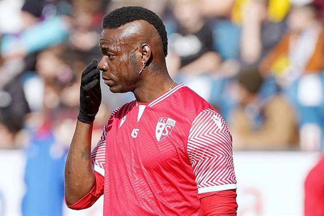 Álcool, socos e não só: mais uma aventura com final triste para Balotelli