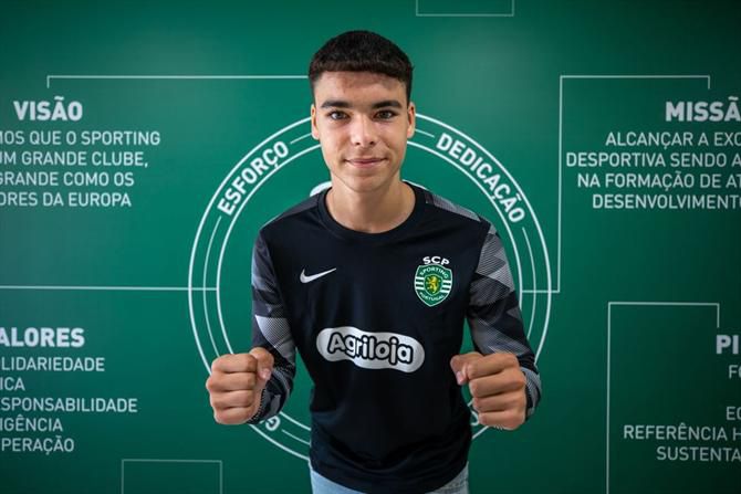 Diogo Clara nos sub-19