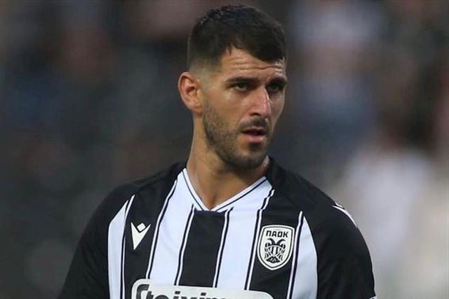 PAOK anuncia saída de Nélson Oliveira