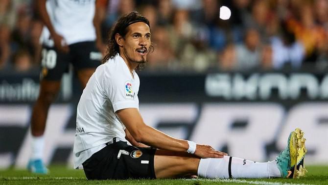 Futuro de Cavani incerto