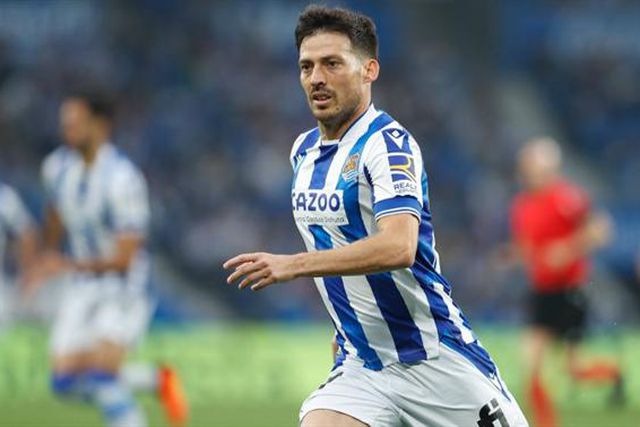 Possível fim de carreira inglório para o craque David Silva