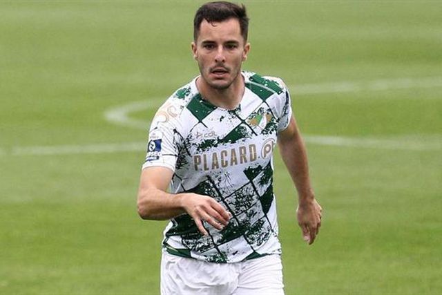 David Bruno para segurar