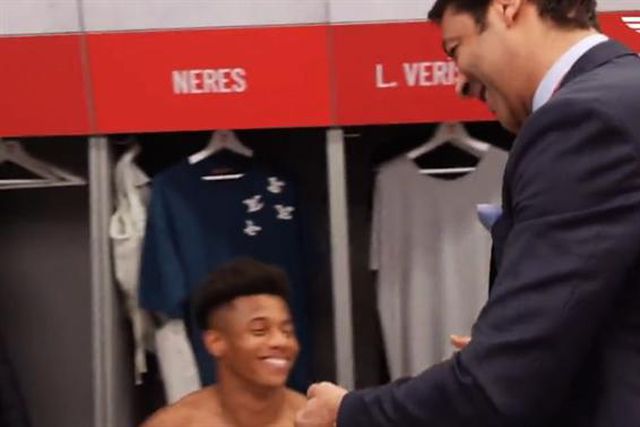 Imperdível: O dia em que Neres desafiou Rui Costa… para um combate de boxe (vídeo)