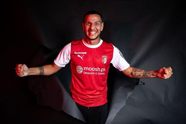 Oficial: Rony Lopes é reforço!