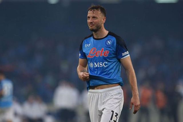 Renovação de contrato com um dos esteios do campeão