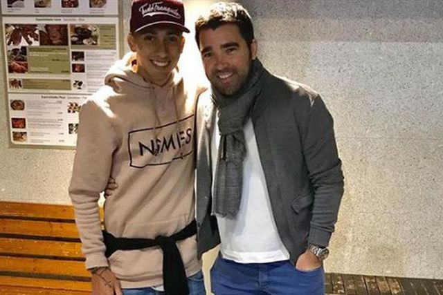 Emocionado, Raphinha despede-se do 'Deco-empresário' e saúda o 'Deco-Diretor'