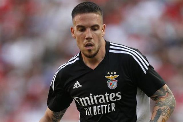 Ristic dá nega e aposta tudo na Luz