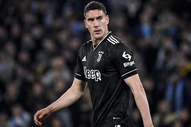 Bávaros prontos a abrir os cordões à bolsa por Vlahovic