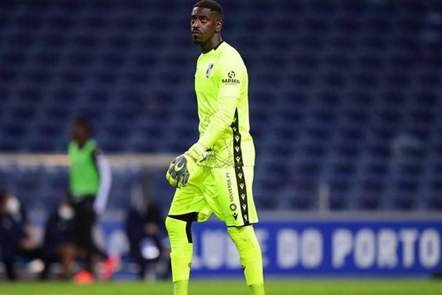 Incrível: Vitória sofre golo na Eslovénia aos 17 segundos! (vídeo)