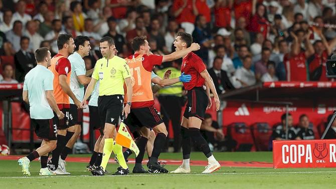 Osasuna vence e ultrapassa Bilbao na corrida europeia