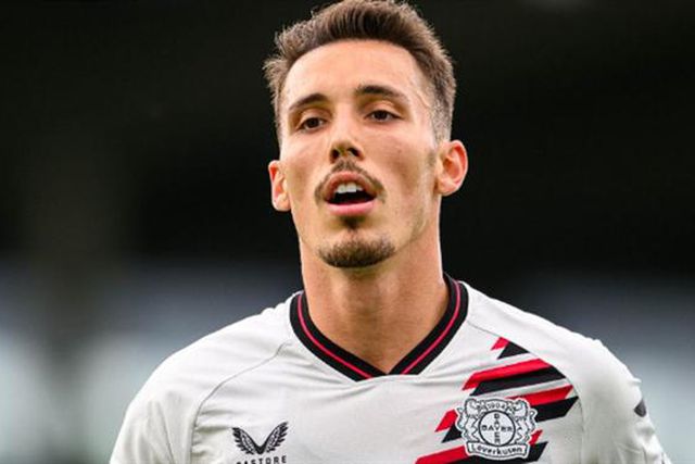 Grimaldo perde na estreia