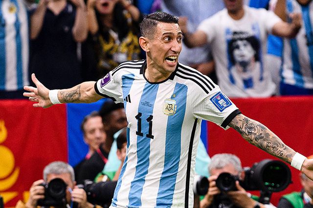 Benfica: sonhar com os pés no chão