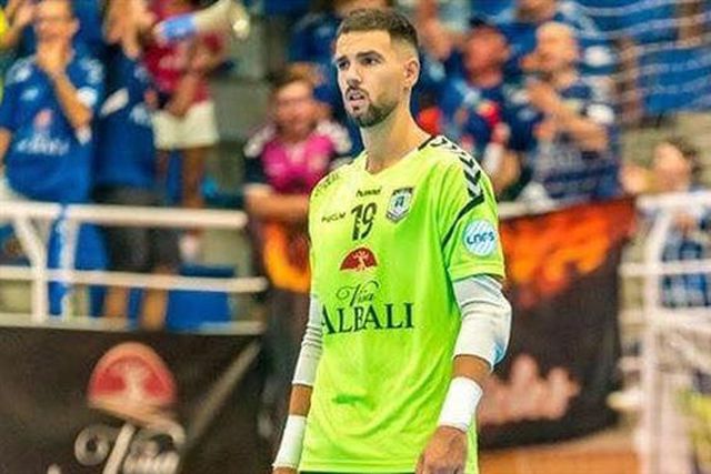 Oficial: El Pozo anuncia guarda-redes português