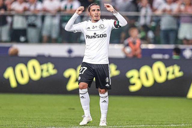 Josué marca em vitória robusta do Legia Varsóvia