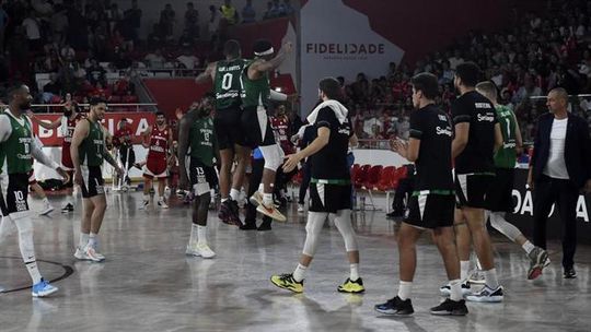 «Perseguição e proteção»: Benfica condena Federação» por deixar jogar base do Sporting que agrediu agente da PSP