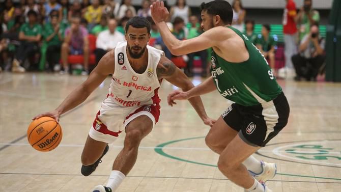 Benfica vence Sporting e sagra-se bicampeão nacional!