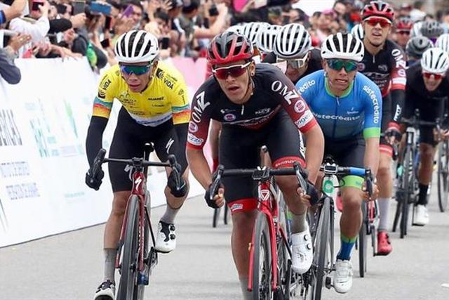 Volta à Colômbia: Guatibonza bate ao sprint Angel López