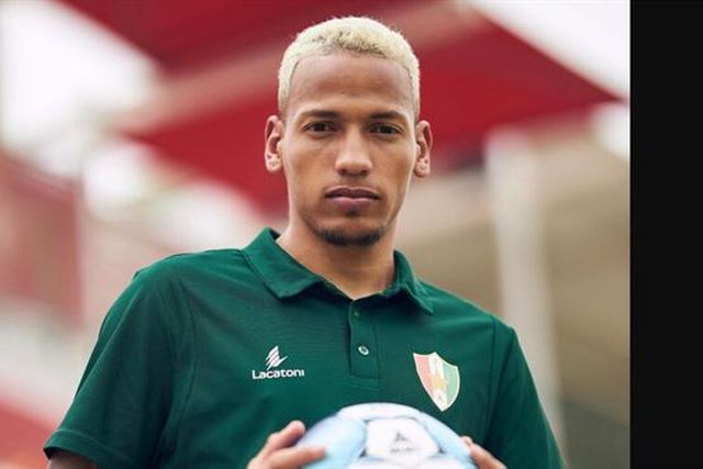 Oficial: Extremo continua mais uma temporada