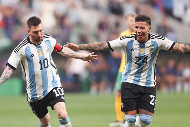 Inacreditável: só lhe falta marcar um golo no 1.º minuto de jogo!