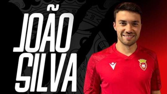 Oficial: João Silva é duriense até 2025