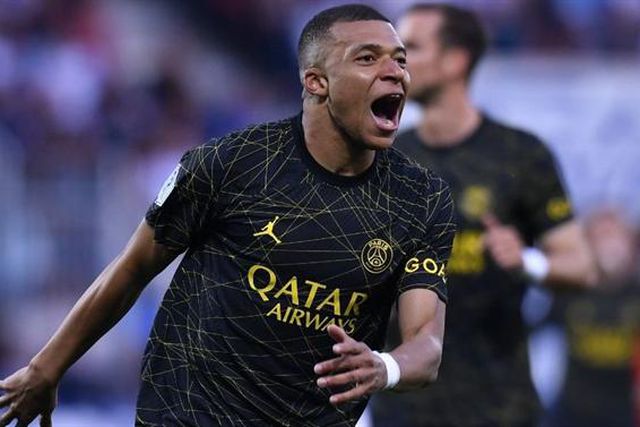 Bis de sonho de Mbappé pelo PSG em dez minutos (veja os golos)!