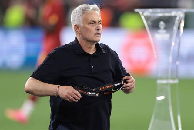 Recurso rejeitado e Mourinho só vai para o banco na 5.ª jornada da Liga Europa