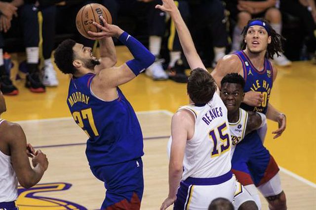 Nuggets voltam a vencer e deixam Lakers à beira da eliminação