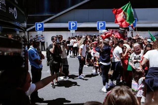 Navegadoras já regressaram à base