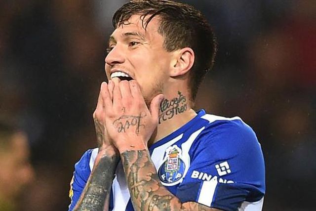 Otávio responde a Neres