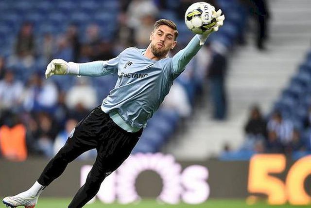 «Um dragão nunca está satisfeito»