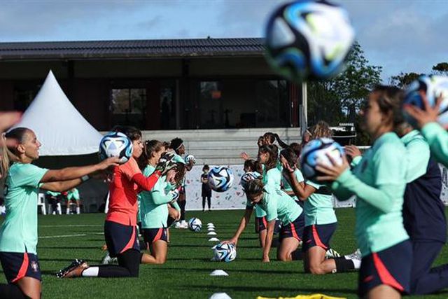 Primeiro treino de Portugal com o plantel completo