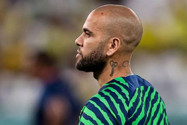 Daniel Alves já tem acusação formal: vai a tribunal quinta-feira