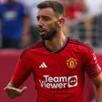 Bruno Fernandes não muda com a braçadeira
